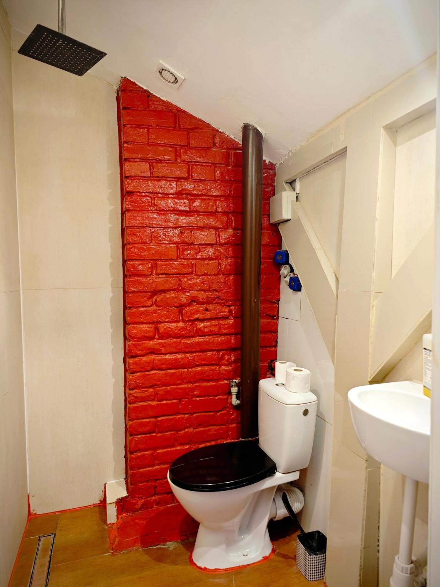 Apartamenty Hoza Attic Studio وارسو الغرفة الصورة