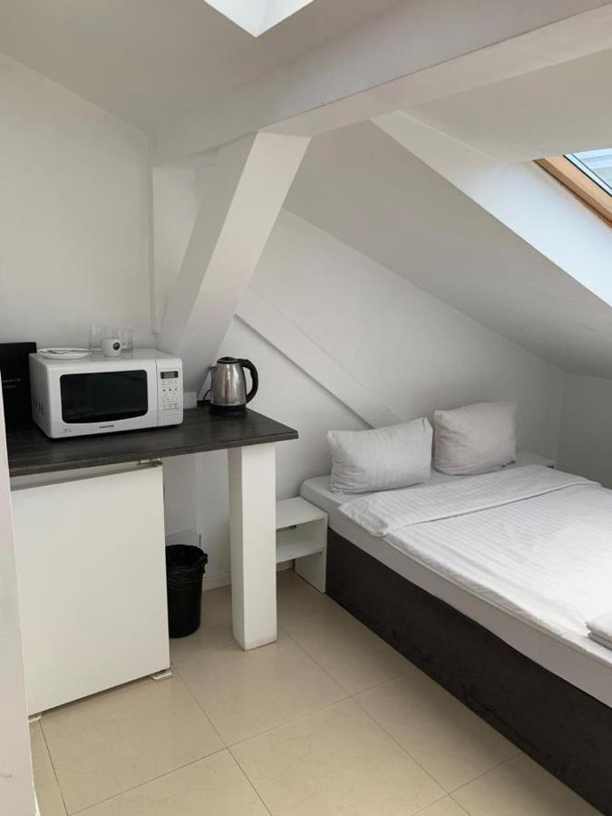 Apartamenty Hoza Attic Studio وارسو المظهر الخارجي الصورة
